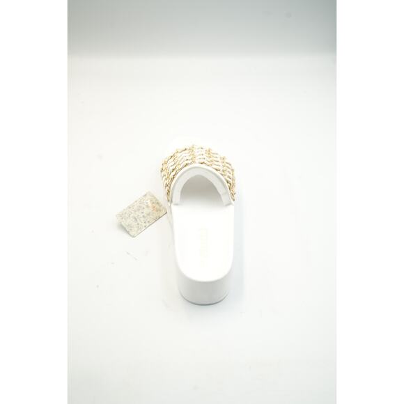 Mudd Women’s White Slide Sandals Gold Chain Accent Size 7 Platform Slip-On - Picture 10 of 13